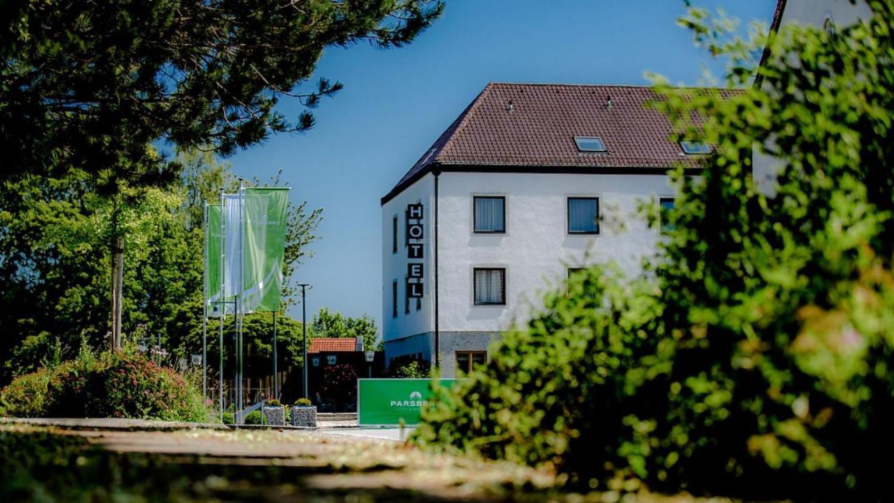 Hotel Parsberg Puchheim Kültér fotó