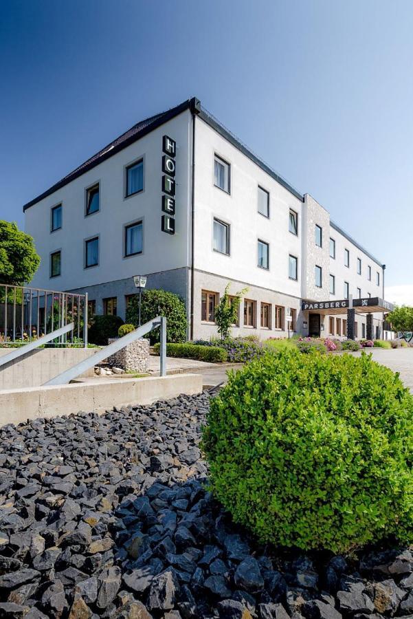 Hotel Parsberg Puchheim Kültér fotó